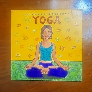 Putamayo Presents Yoga